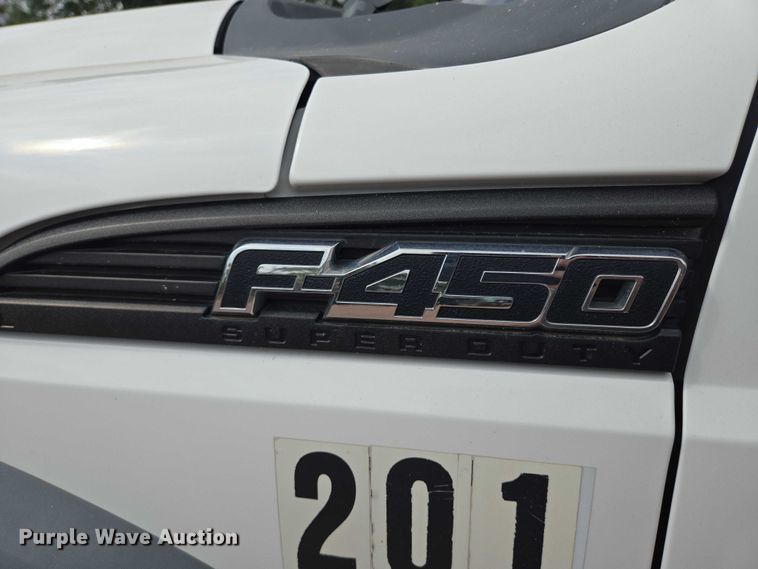 image for item DY1144 2012 Ford F450 Super Duty flatbed truck