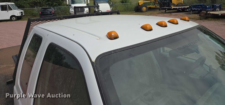 image for item DY1144 2012 Ford F450 Super Duty flatbed truck