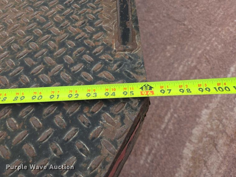 image for item DY1144 2012 Ford F450 Super Duty flatbed truck