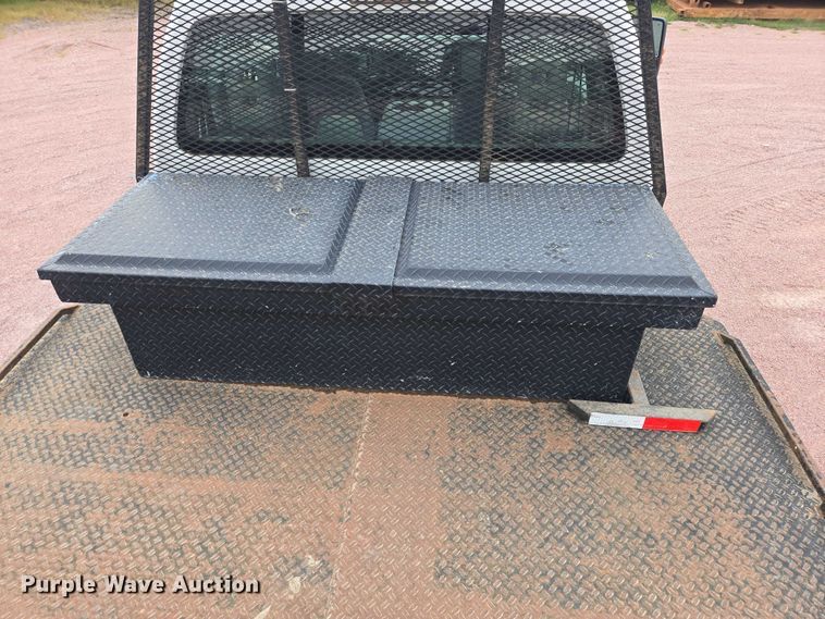 image for item DY1144 2012 Ford F450 Super Duty flatbed truck