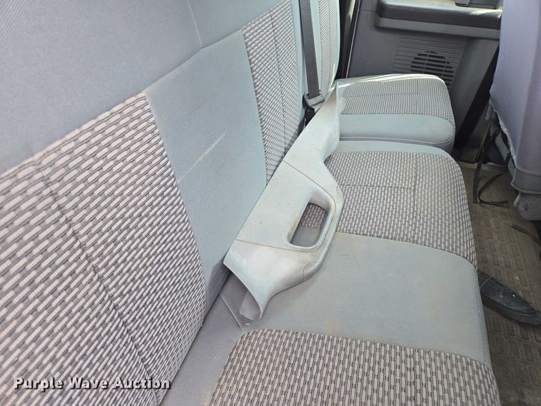 image for item DY1144 2012 Ford F450 Super Duty flatbed truck