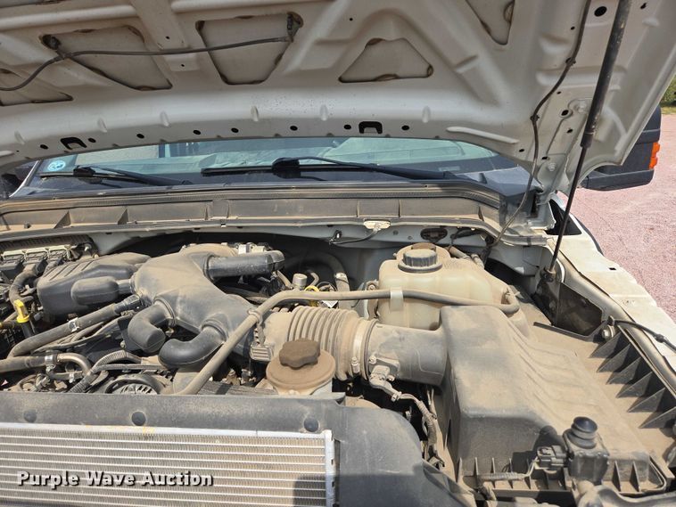 image for item DY1144 2012 Ford F450 Super Duty flatbed truck