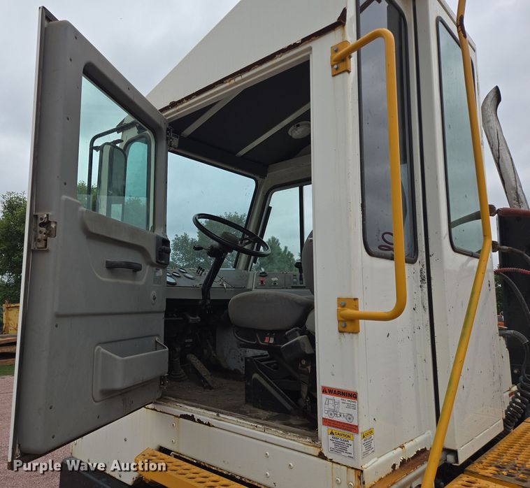 image for item DY1145 2011 Kalmar  Ottawa yard truck