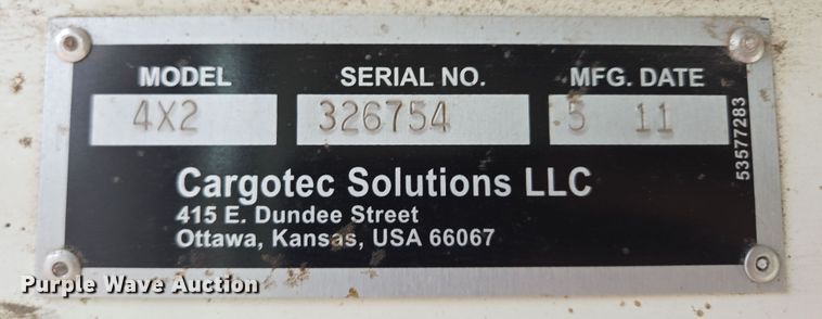 image for item DY1145 2011 Kalmar  Ottawa yard truck