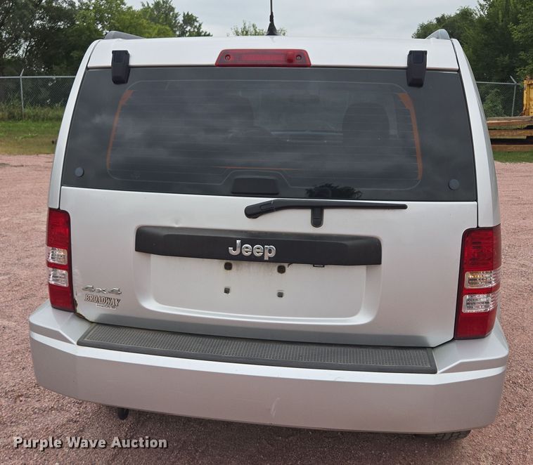 image for item DY1146 2011 Jeep Liberty SUV