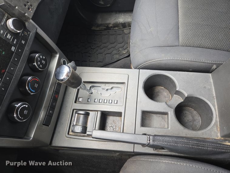 image for item DY1146 2011 Jeep Liberty SUV