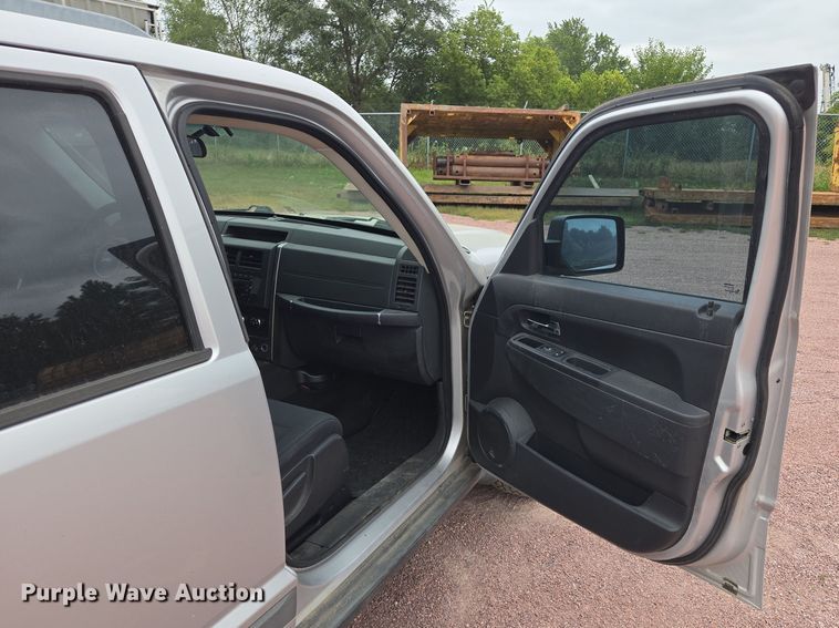 image for item DY1146 2011 Jeep Liberty SUV