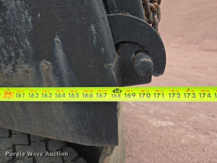 image for item DY1147 2005 International 7400 dump truck