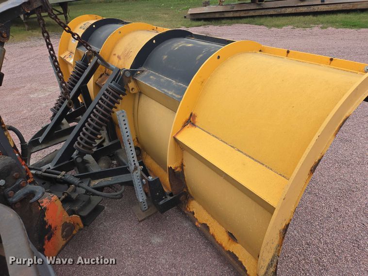 image for item DY1147 2005 International 7400 dump truck