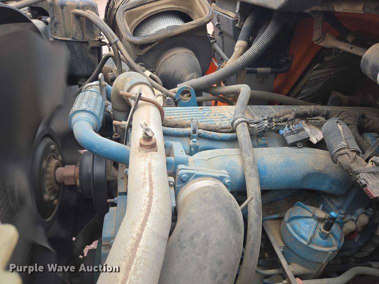 image for item DY1147 2005 International 7400 dump truck