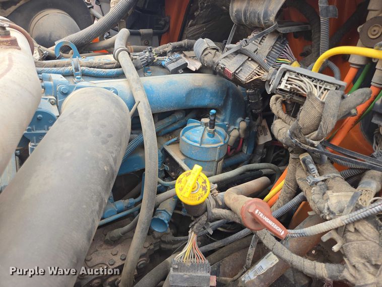 image for item DY1147 2005 International 7400 dump truck