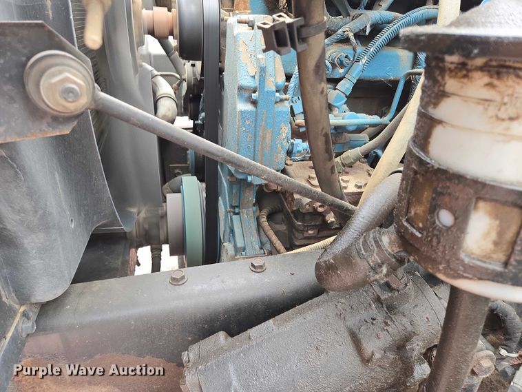 image for item DY1147 2005 International 7400 dump truck