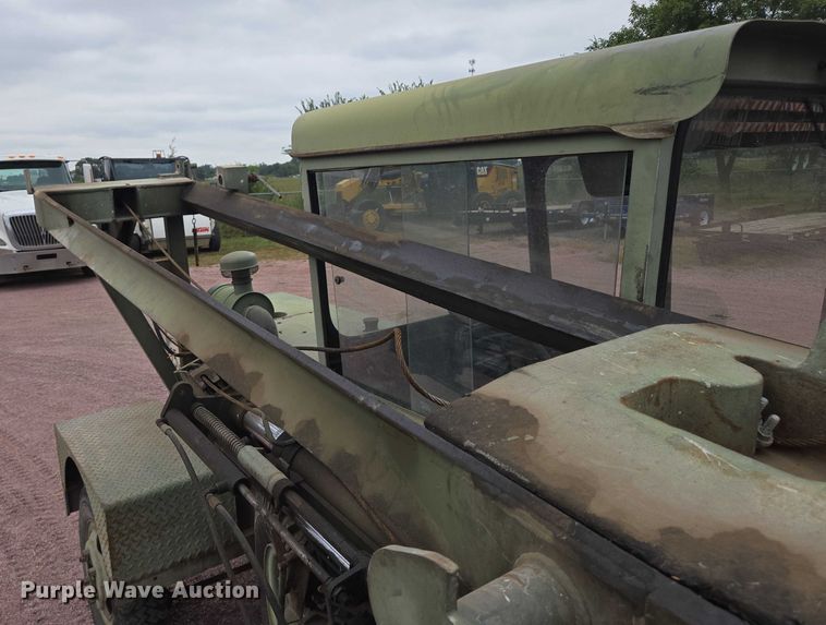 image for item DY1150 1988 Arrow D500 drop hammer