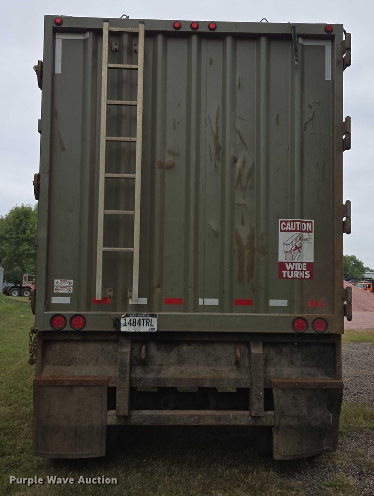 image for item DY1151 2017 Wilkens 48125SCGO walking floor trailer