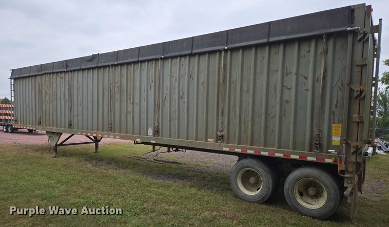 image for item DY1151 2017 Wilkens 48125SCGO walking floor trailer