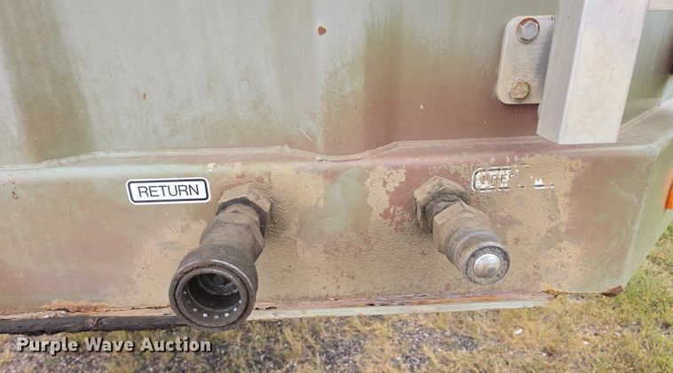 image for item DY1151 2017 Wilkens 48125SCGO walking floor trailer