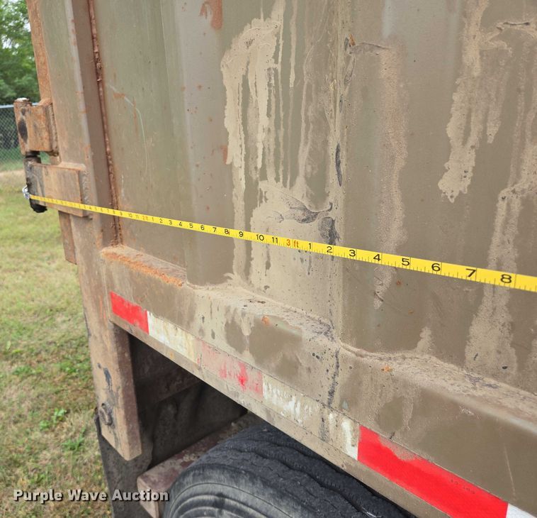 image for item DY1151 2017 Wilkens 48125SCGO walking floor trailer