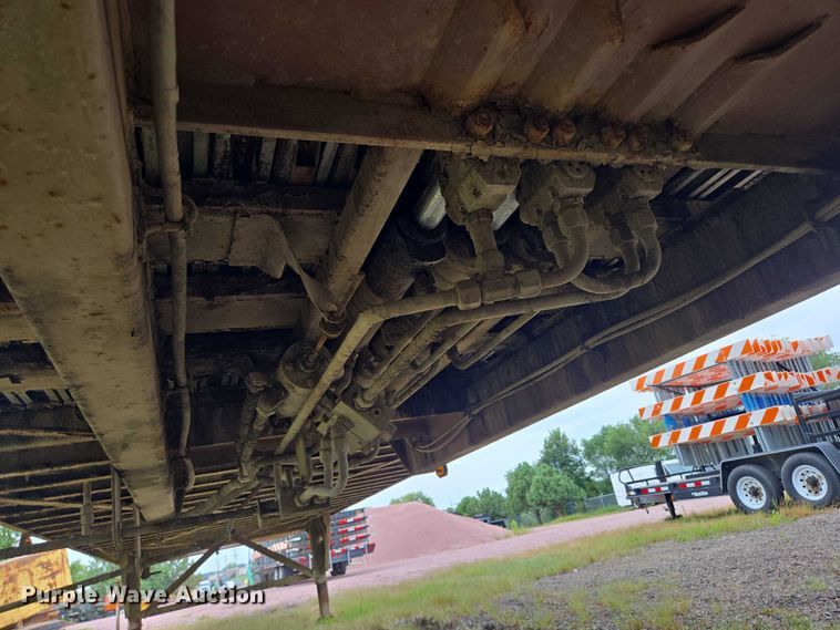 image for item DY1151 2017 Wilkens 48125SCGO walking floor trailer