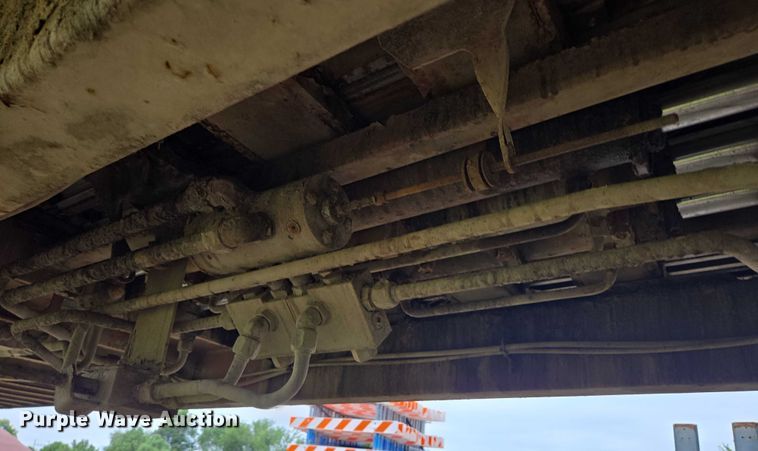 image for item DY1151 2017 Wilkens 48125SCGO walking floor trailer