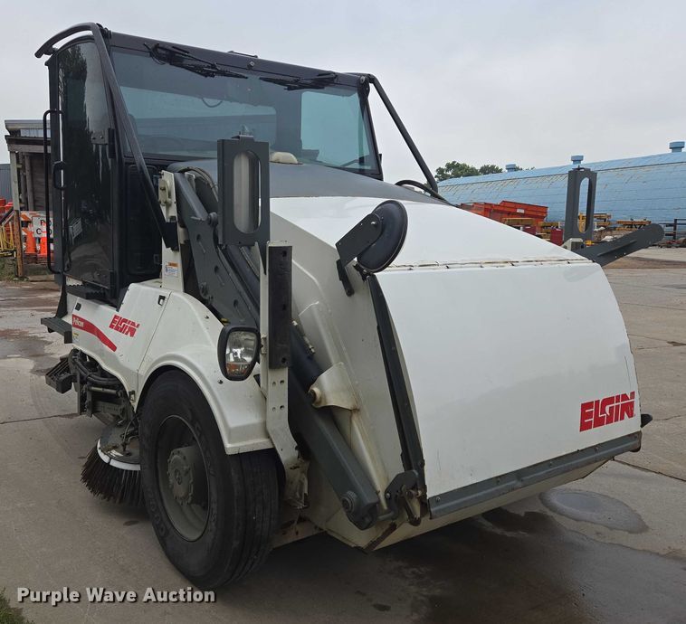 image for item DY1153 2016 Elgin Pelican NP street sweeper