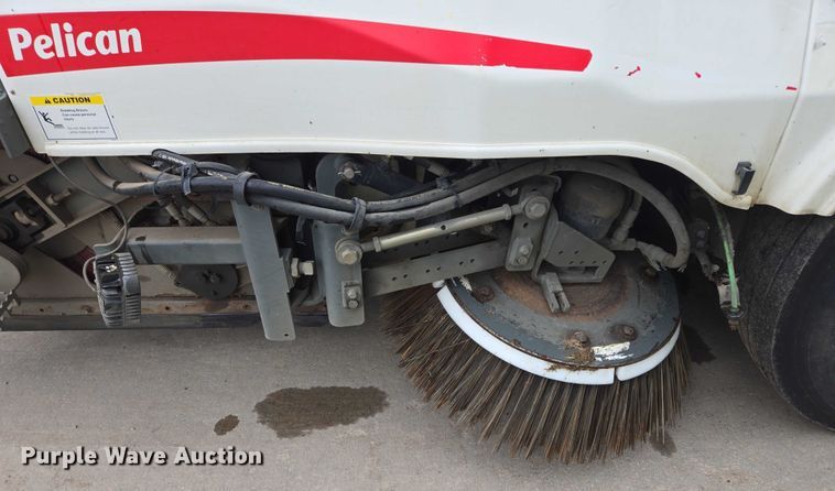 image for item DY1153 2016 Elgin Pelican NP street sweeper