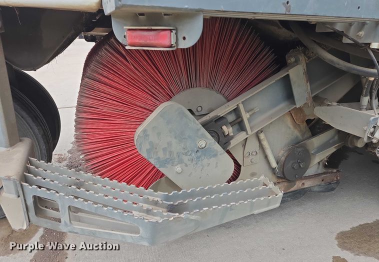 image for item DY1153 2016 Elgin Pelican NP street sweeper