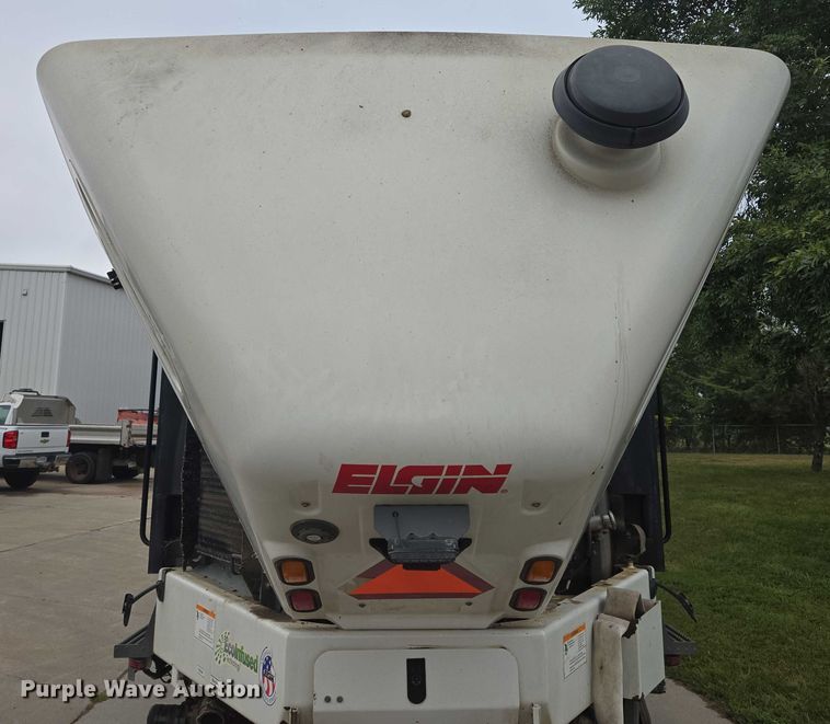 image for item DY1153 2016 Elgin Pelican NP street sweeper