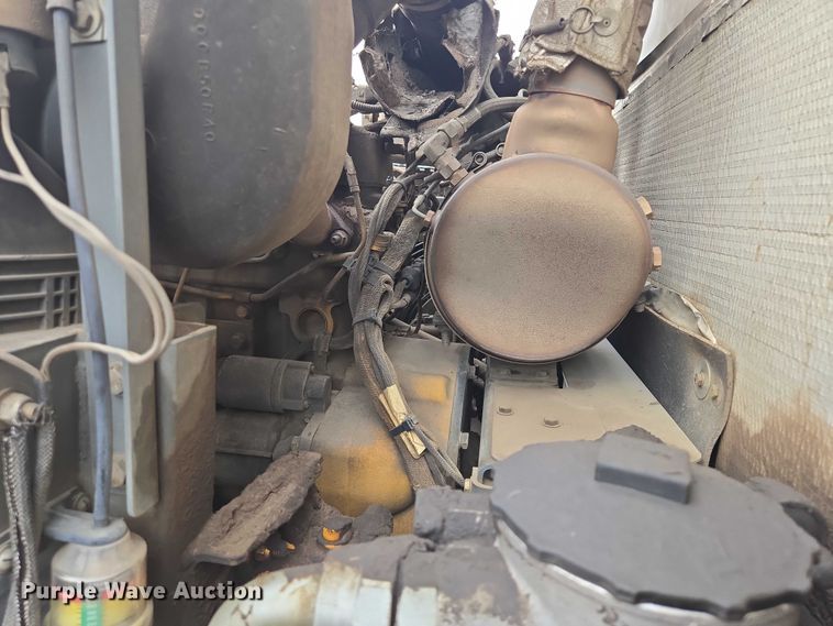 image for item DY1153 2016 Elgin Pelican NP street sweeper