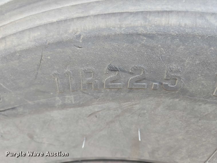 image for item DY1153 2016 Elgin Pelican NP street sweeper