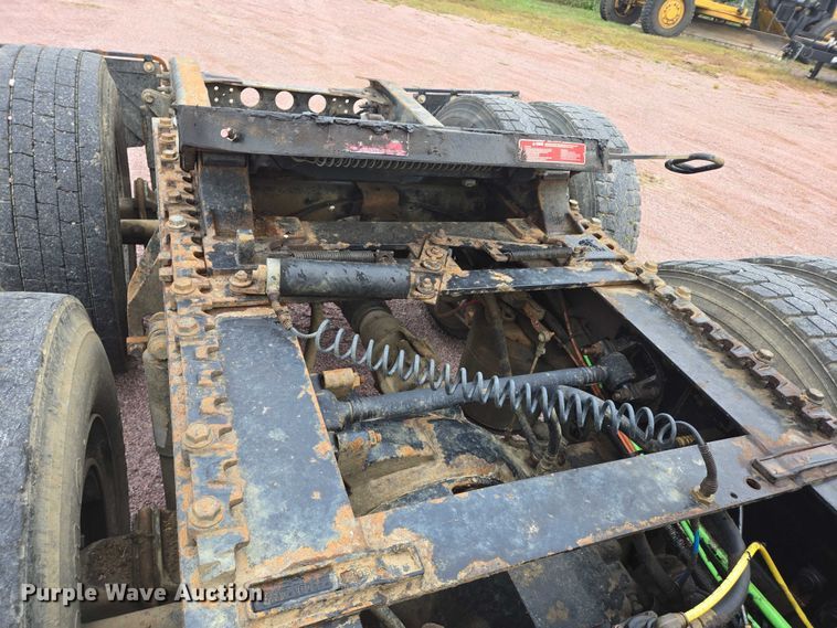 image for item DY1154 2010 International ProStar LF627 semi truck