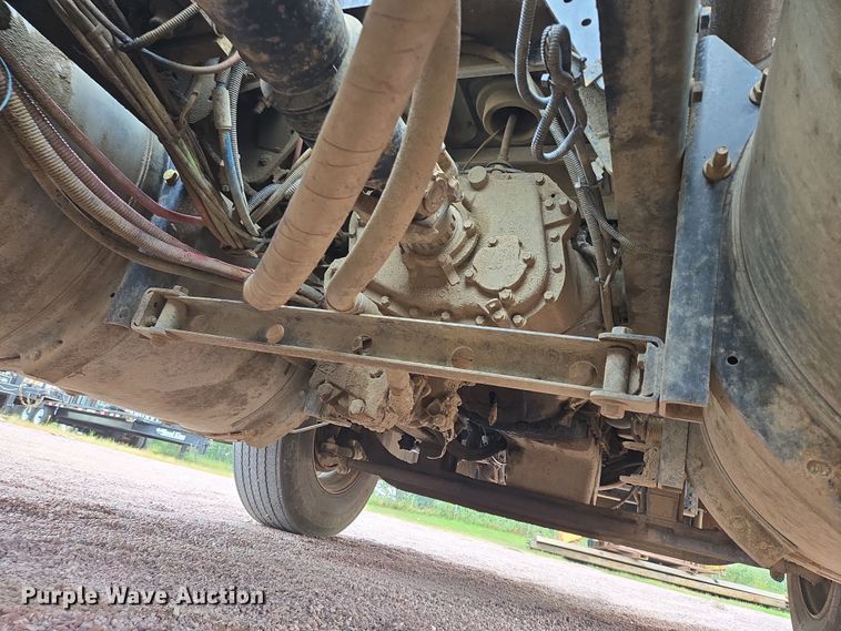 image for item DY1154 2010 International ProStar LF627 semi truck