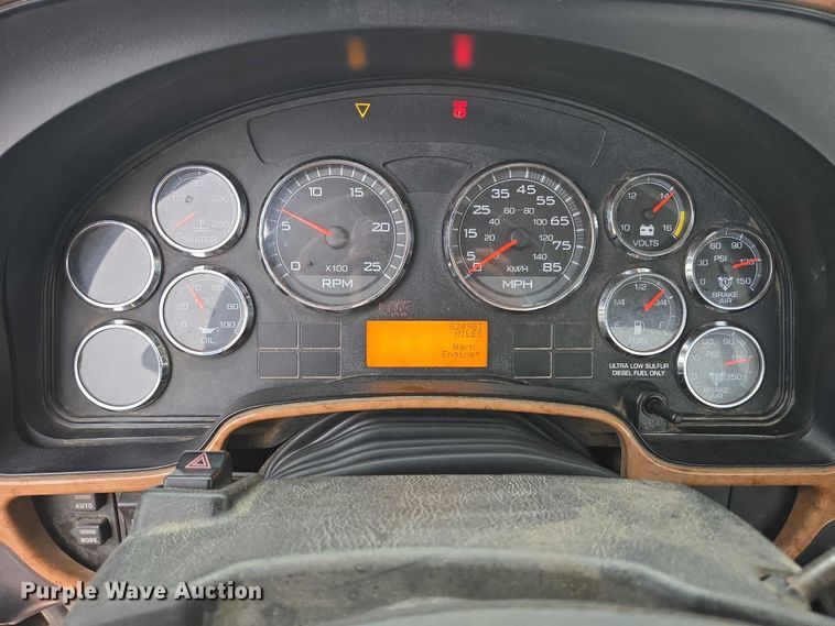 image for item DY1154 2010 International ProStar LF627 semi truck