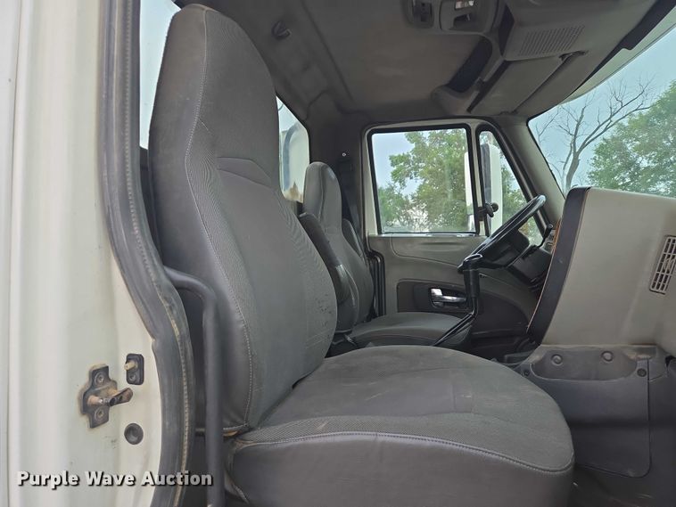 image for item DY1154 2010 International ProStar LF627 semi truck