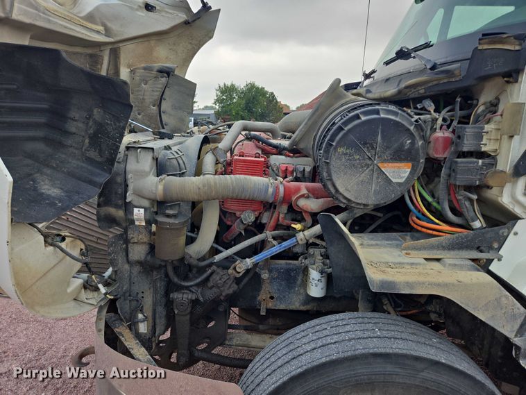 image for item DY1154 2010 International ProStar LF627 semi truck