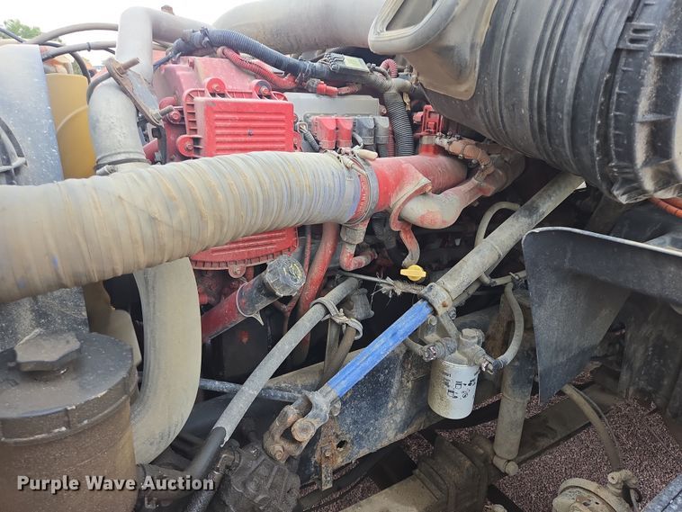 image for item DY1154 2010 International ProStar LF627 semi truck