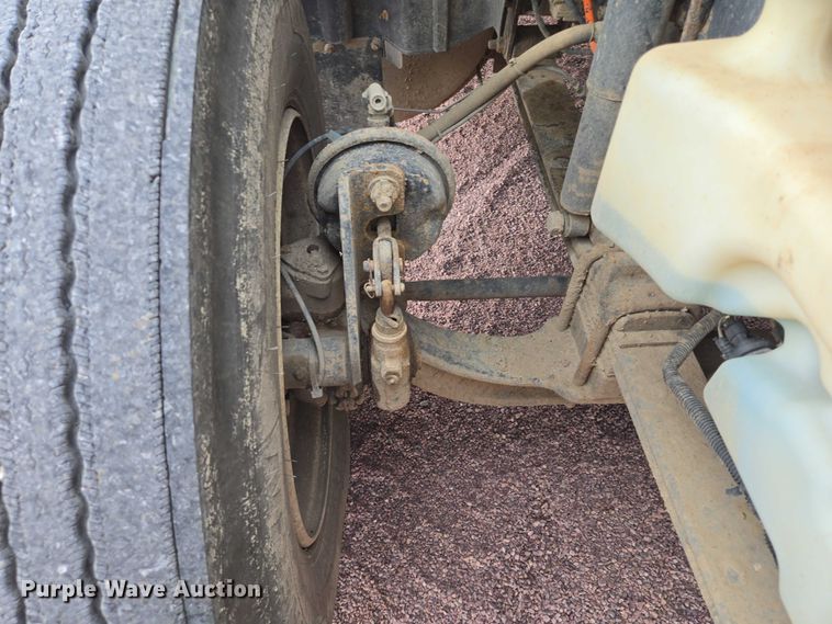 image for item DY1154 2010 International ProStar LF627 semi truck