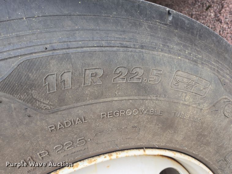 image for item DY1154 2010 International ProStar LF627 semi truck