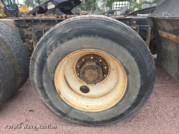 image for item DY1154 2010 International ProStar LF627 semi truck