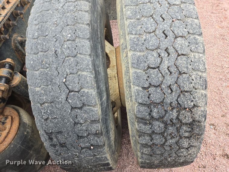 image for item DY1154 2010 International ProStar LF627 semi truck