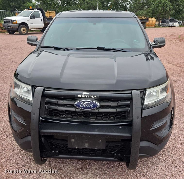image for item DY1155 2016 Ford Explorer Police SUV