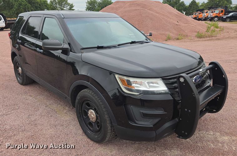 image for item DY1155 2016 Ford Explorer Police SUV