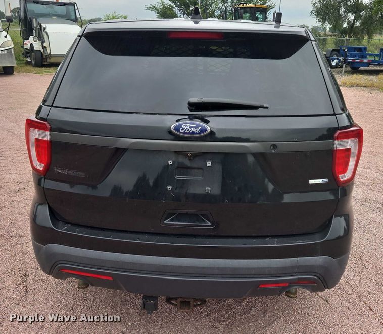 image for item DY1155 2016 Ford Explorer Police SUV