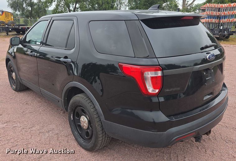 image for item DY1155 2016 Ford Explorer Police SUV
