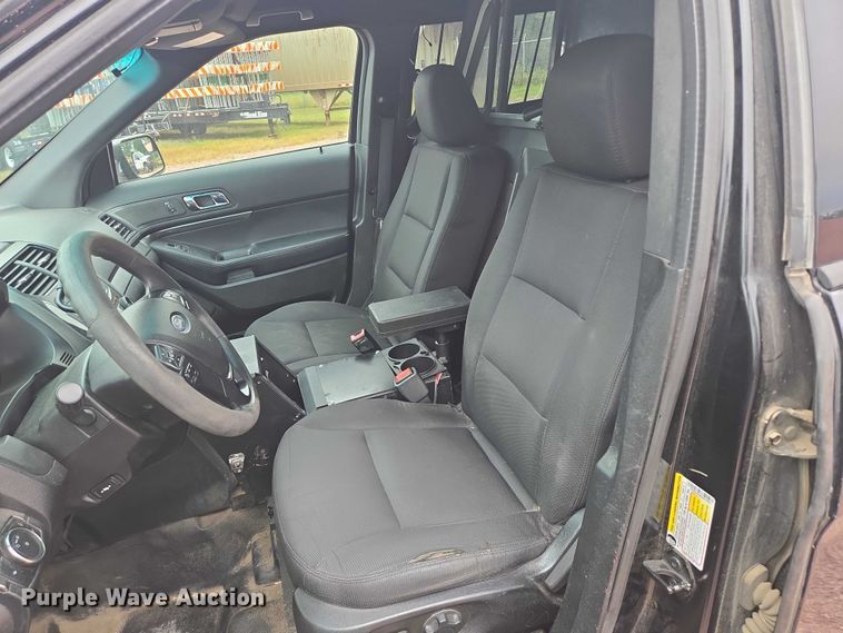 image for item DY1155 2016 Ford Explorer Police SUV