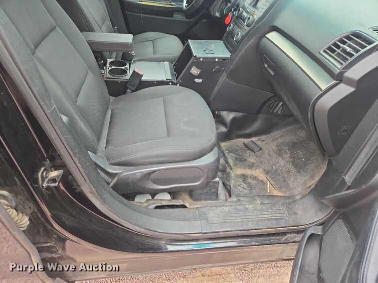 image for item DY1155 2016 Ford Explorer Police SUV