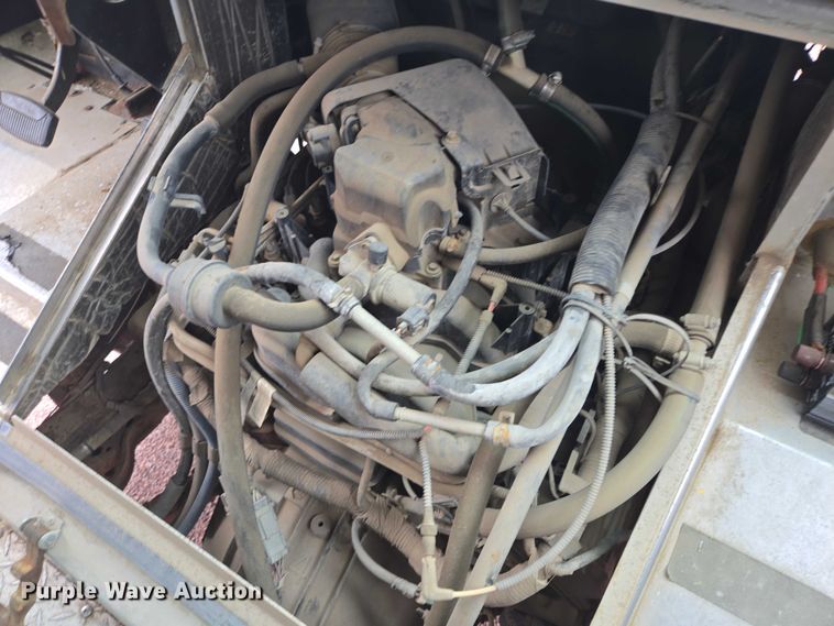 image for item DY1156 2001 Ford E350 delivery truck