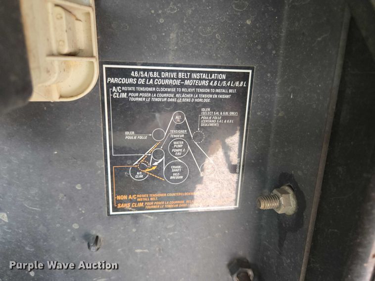 image for item DY1156 2001 Ford E350 delivery truck