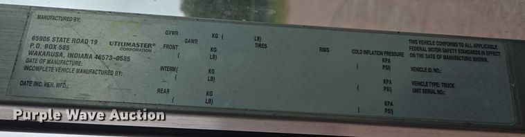 image for item DY1156 2001 Ford E350 delivery truck