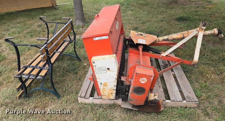 image for item DY1161 Jacobsen Rogers Seeder 548100 seeder