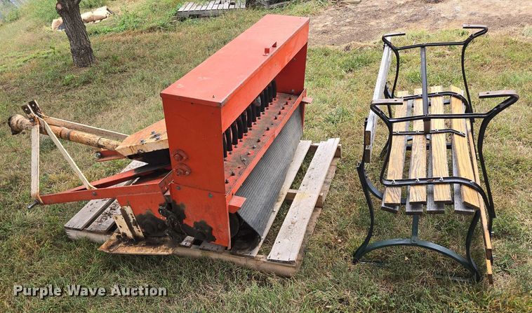image for item DY1161 Jacobsen Rogers Seeder 548100 seeder
